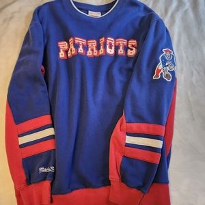 Retro New England Patriots Sweatshirt
